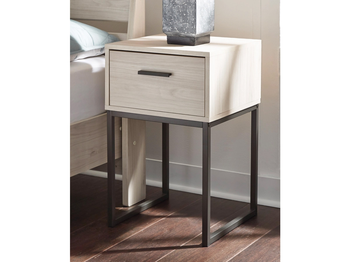 EB1867 Socalle Image